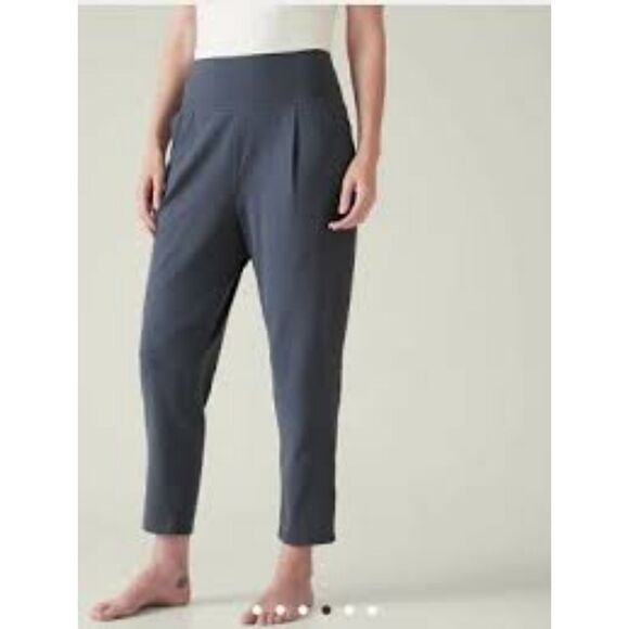 Athleta Elation Pant in "Granite Blue" Size SMALL Lycra/Spandex SOFT! - Picture 1 of 6